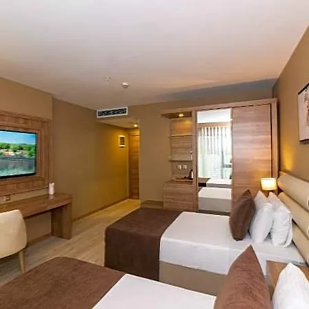 Hotel 38