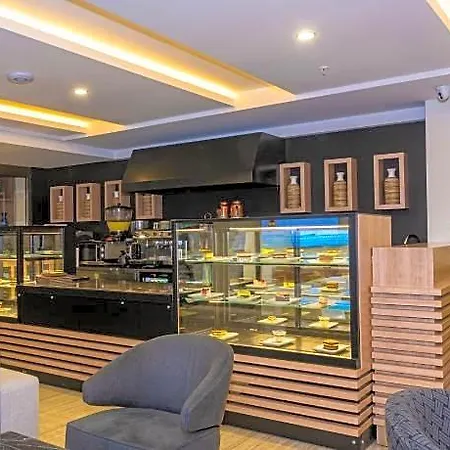 38 Hotel