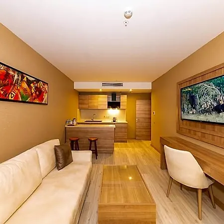 38 Hotel